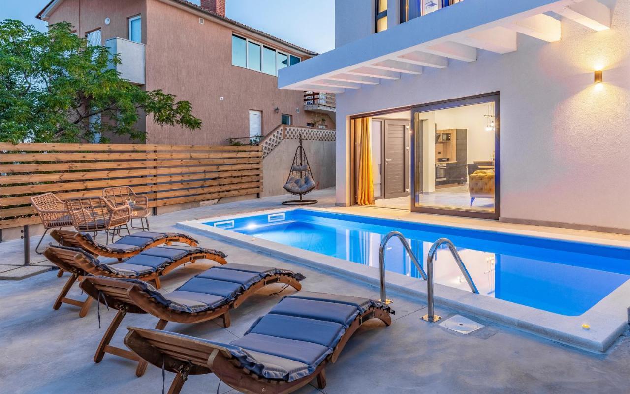 Villa Rougemarin - Marin With Private Pool ميدولين المظهر الخارجي الصورة