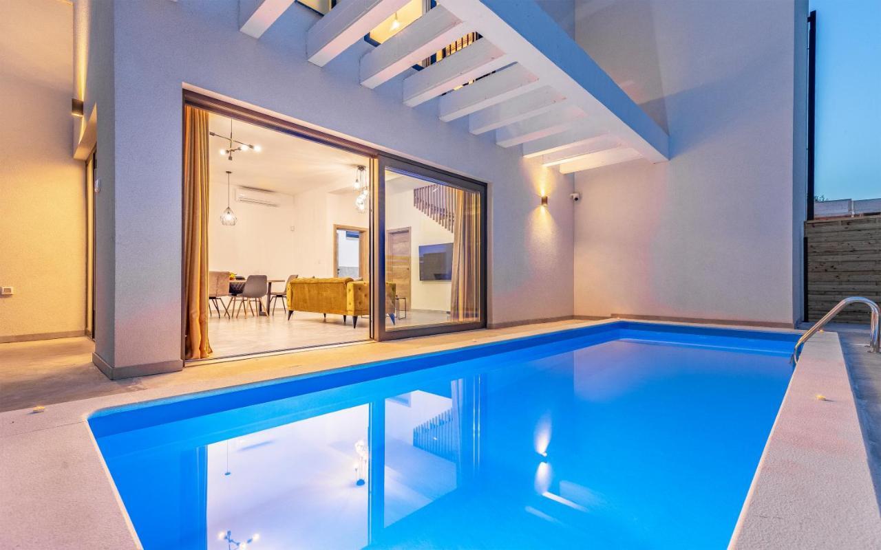 Villa Rougemarin - Marin With Private Pool ميدولين المظهر الخارجي الصورة