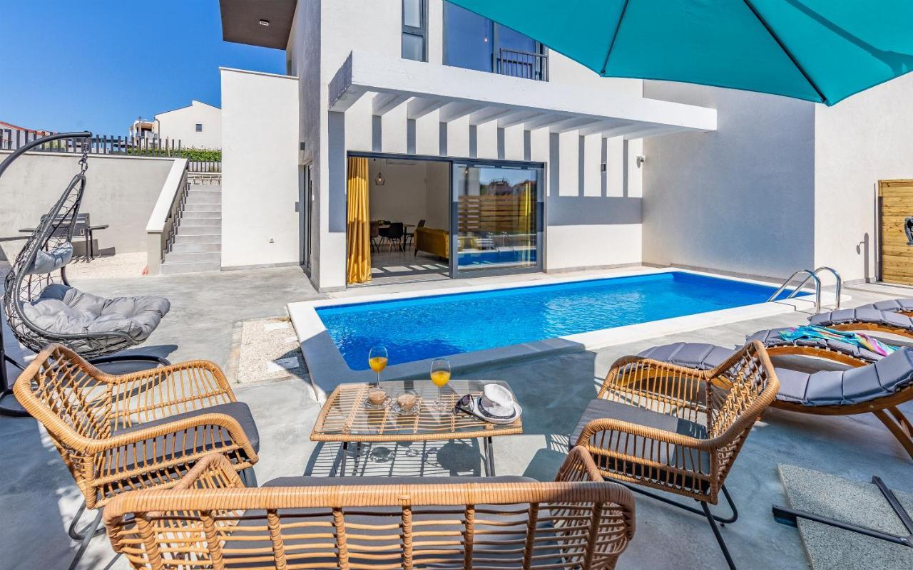 Villa Rougemarin - Marin With Private Pool ميدولين المظهر الخارجي الصورة
